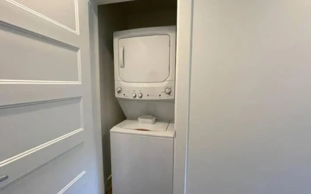 photo 4 of New Family-Friendly Townhome w/ Pool & Hot Tub