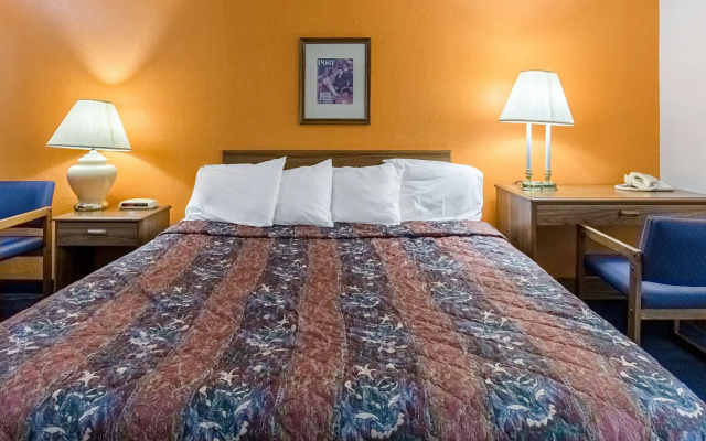 photo 5 of AmeriVu Inn - New Hampton