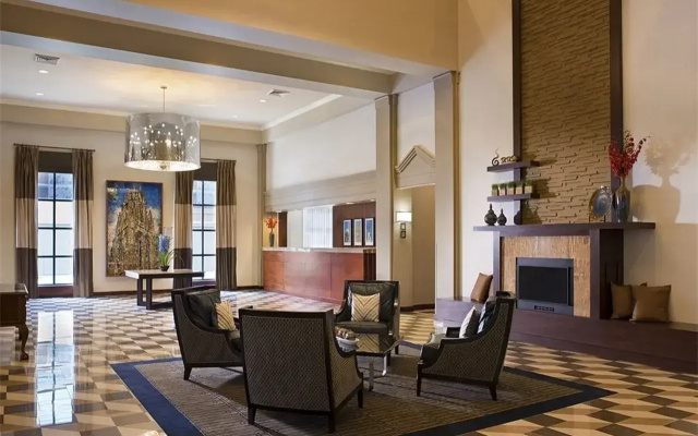 photo 2 of New Haven Hotel