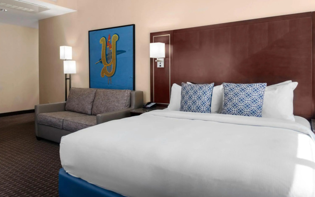 photo 5 of New Haven Hotel