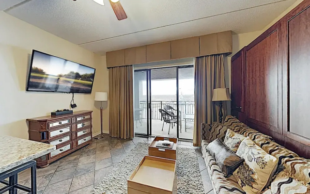 photo 2 of New Listing! 9th-floor River-view W/ Balcony 1 Bedroom Condo