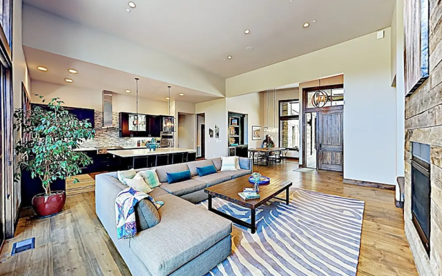 photo 2 of New Listing! All-suite Dream Lodge Near Top Skiing 3 Bedroom Home