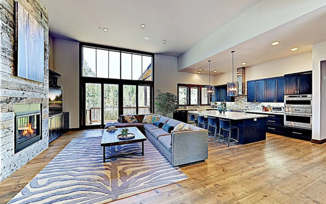 photo 3 of New Listing! All-suite Dream Lodge Near Top Skiing 3 Bedroom Home