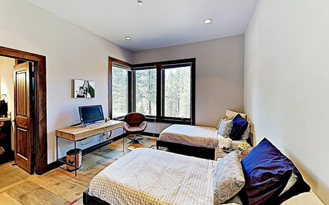 photo 5 of New Listing! All-suite Dream Lodge Near Top Skiing 3 Bedroom Home