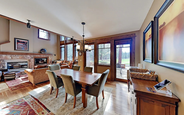 photo 3 of New Listing! All-suite Townhome W/ Deck & Hot Tub 3 Bedroom Townhouse