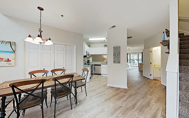 photo 4 of New Listing! All-Suite W/ 3 Pools - Walk To Beach! Townhouse