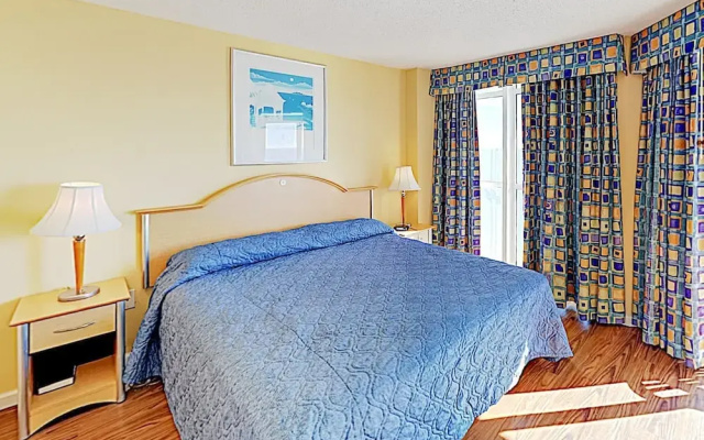 photo 4 of New Listing! Beachfront Resort W/ Epic Amenities 3 Bedroom Condo