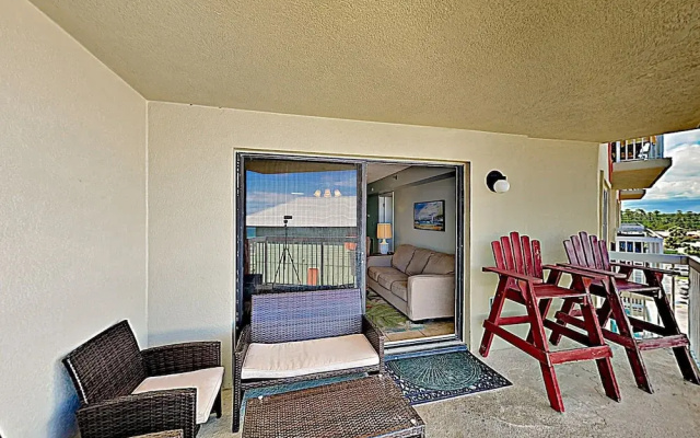 photo 4 of New Listing! Beachside Beauty W/ Pools & Hot Tub 2 Bedroom Condo