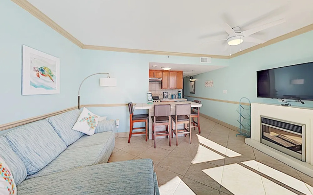 photo 2 of New Listing! Beachside W/ Hot Tub & Pools 1 Bedroom Condo