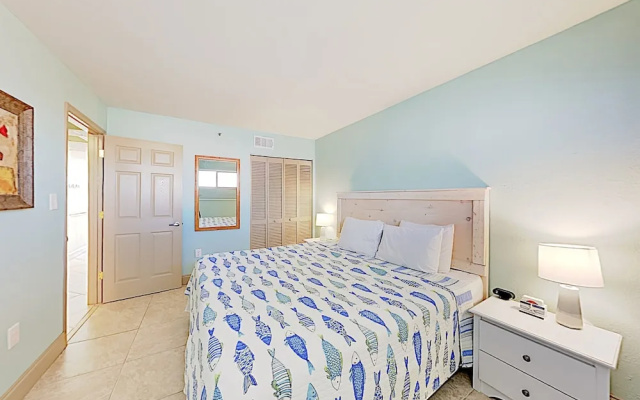 photo 4 of New Listing! Beachside W/ Hot Tub & Pools 1 Bedroom Condo