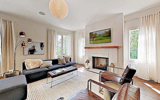 photo 2 of New Listing! Brand-new 2,235 Square Foot Townhome 3 Bedroom Townhouse