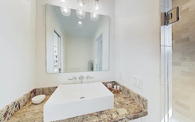 photo 5 of New Listing! Calistoga New-Build W/ Hot Tub Home