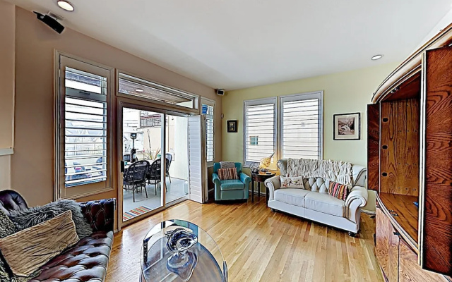photo 2 of New Listing! Chic Alki Beach W/ Bay Views 4 Bedroom Home