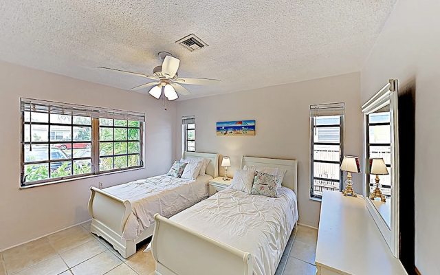photo 2 of New Listing! Coastal Apartment W/ Pool & Patio 2 Bedroom Home
