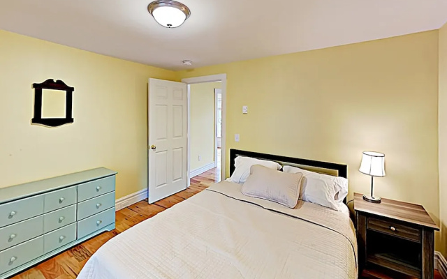 photo 5 of New Listing! Coastal Gem W/ Decks, Walk To Harbor 3 Bedroom Home