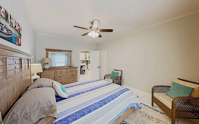 photo 5 of New Listing! Designer Beach W/ Bikes 3 Bedroom Home
