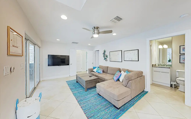 photo 2 of New Listing! Eden By The Sea Beach W/ Pool 3 Bedroom Home