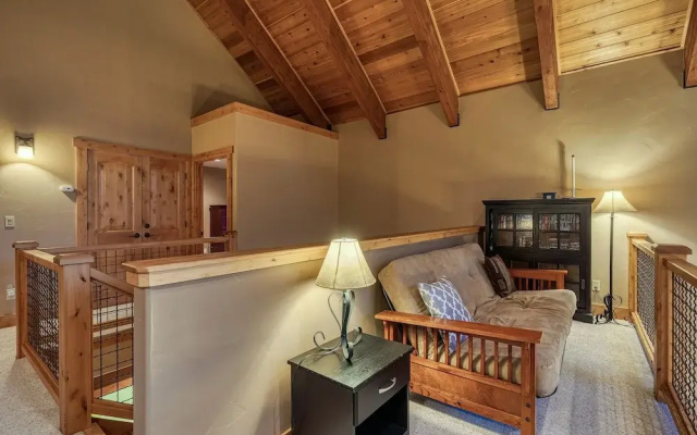 photo 3 of New Listing! Elegant , Tahoe Donner Amenities 4 Bedroom Home
