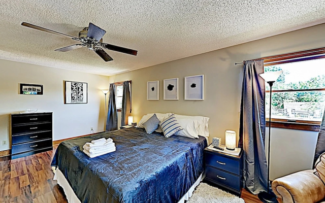 photo 5 of New Listing! Exquisite Country Hideaway W/ Pool 4 Bedroom Home