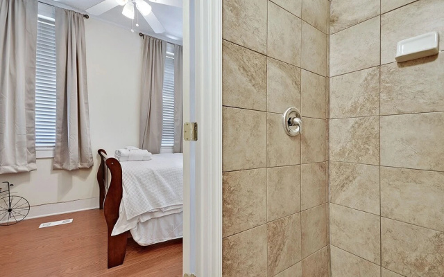 photo 3 of New Listing! Historic In Downtown Charleston 5 Bedroom Home