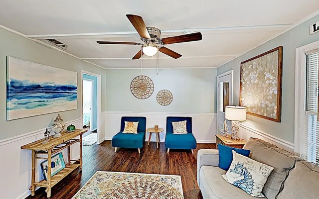 photo 3 of New Listing! Laguna Beach Home - 2 Blocks To Gulf Home