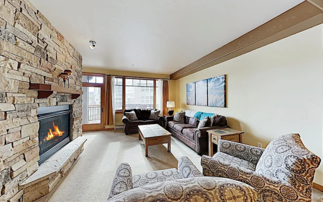 photo 2 of New Listing! Lake-side Gem W/ Mountain Views 2 Bedroom Townhouse