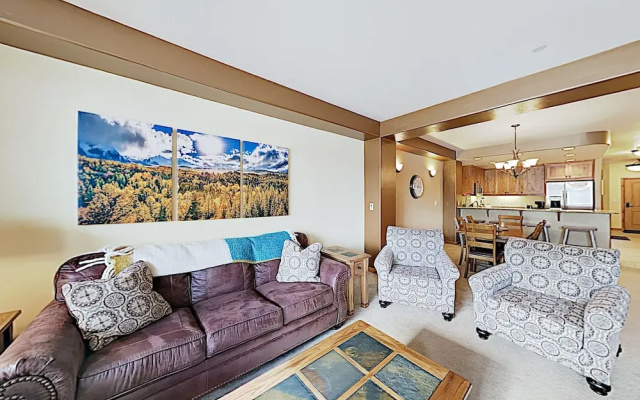 photo 4 of New Listing! Lake-side Gem W/ Mountain Views 2 Bedroom Townhouse