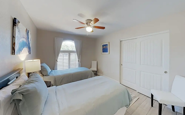 photo 4 of New Listing! Luxe Getaway w/ Pool & Mountain Views home