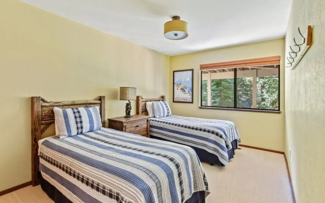 photo 5 of New Listing! Luxe W/ Hot Tub: Comp Shuttle 4 Bedroom Home
