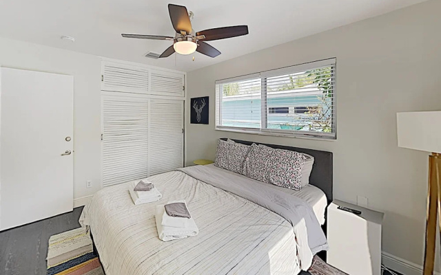 photo 3 of New Listing! Modern Art Haven W/ Pool - Near Beach 3 Bedroom Home
