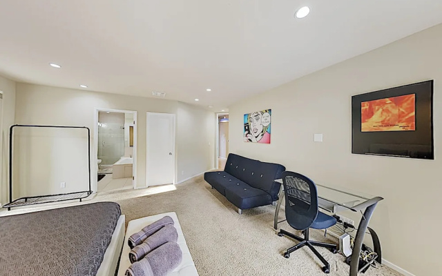 photo 4 of New Listing! Modern Canyon W/ Lush Patio 2 Bedroom Home