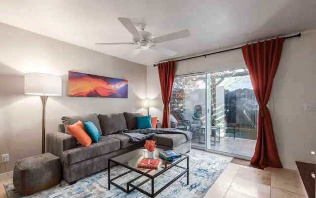 photo 4 of New Listing! Modern Scottsdale Townhouse! Close to Everything! by Redawning
