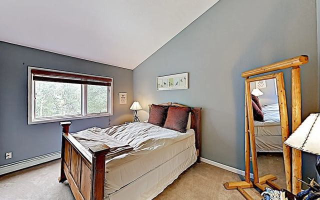 photo 4 of New Listing! Mountain-view Gem W/ Private Hot Tub 4 Bedroom Duplex