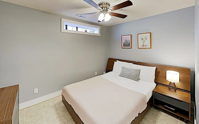 photo 4 of New Listing! New-build , Near Downtown 5 Bedroom Home