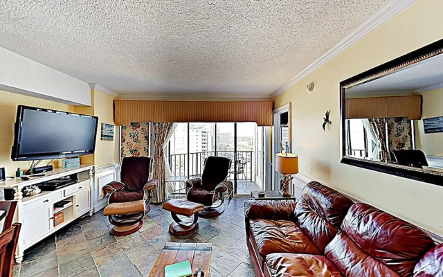 photo 3 of New Listing! Oceanfront Condo W/ Pools & Hot Tubs Condo