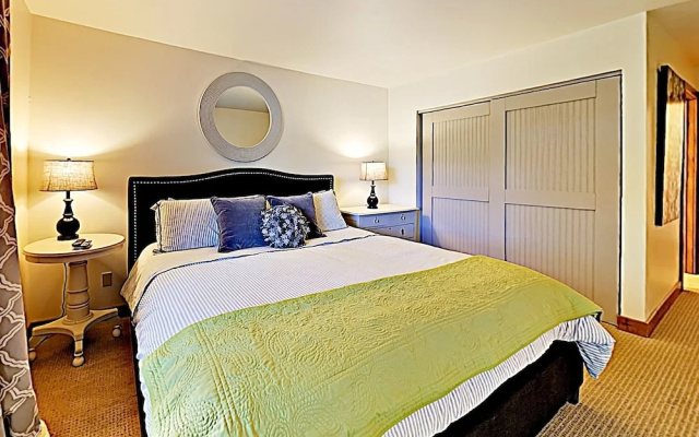 photo 5 of New Listing! Renovated W/ Spa - Near Skiing 2 Bedroom Condo
