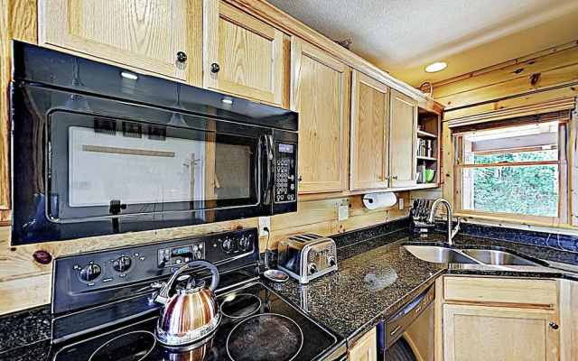 photo 5 of New Listing! Scenic Wolf W/ Hot Tub & Sauna 4 Bedroom Home