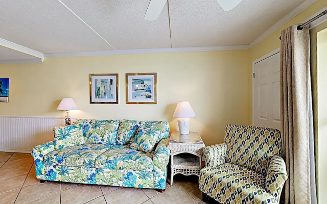 photo 3 of New Listing! Sugar Beach Oasis W/ 4 Pools & Tennis 2 Bedroom Condo