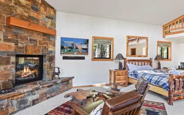 photo 4 of New Listing! Sugar Bear Lodge W/ Casita 5 Bedroom Home