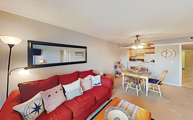photo 3 of New Listing! Top-floor - Pool, Walk To Beach 2 Bedroom Condo