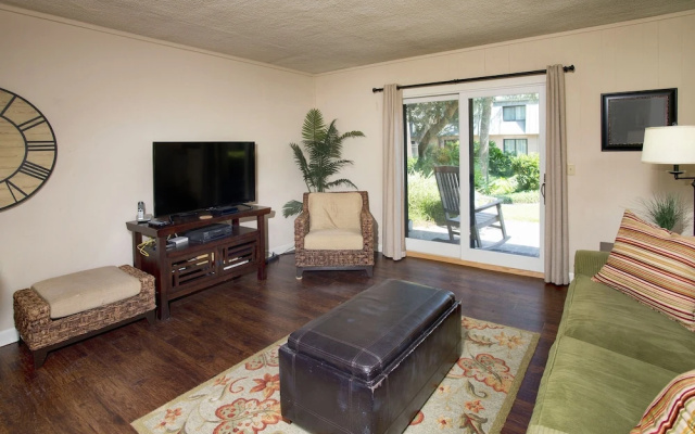 photo 3 of New Listing! Updated At Oceanfront Complex 2 Bedroom Condo
