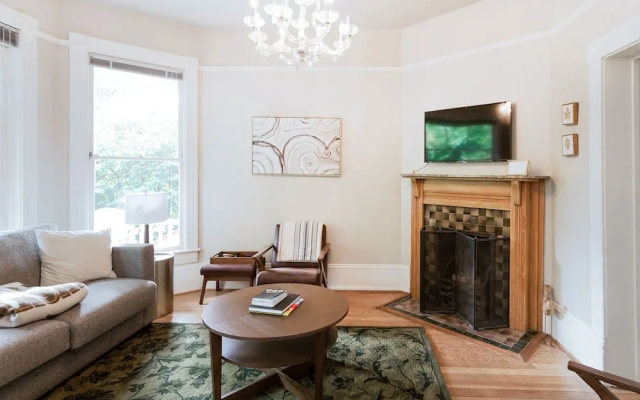 photo 3 of New Listing! Updated Victorian W/ Lake Union Views 3 Bedroom Home