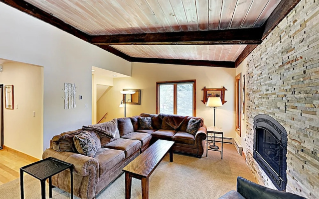 photo 5 of New Listing! Vail Valley Escape, Shuttle To Slopes 3 Bedroom Townhouse
