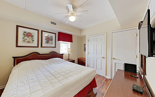 photo 4 of New Listing! Walkable Historic District 1 Bedroom Condo
