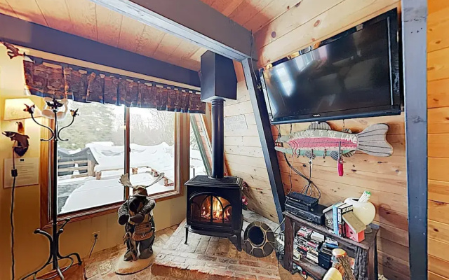 photo 3 of New Listing! Woodsy Cabin w/ Hot Tub, 3 Decks home