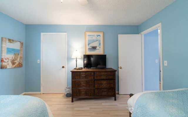 photo 5 of New Smyrna Beach Townhouse/flagler Ave/beach/walk Everywhere and Pet Friendly!