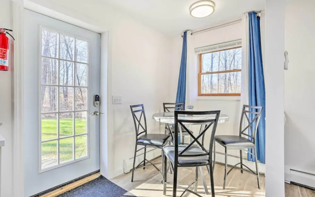 photo 5 of New Paltz Apt - 11 Mi to Poughkeepsie!