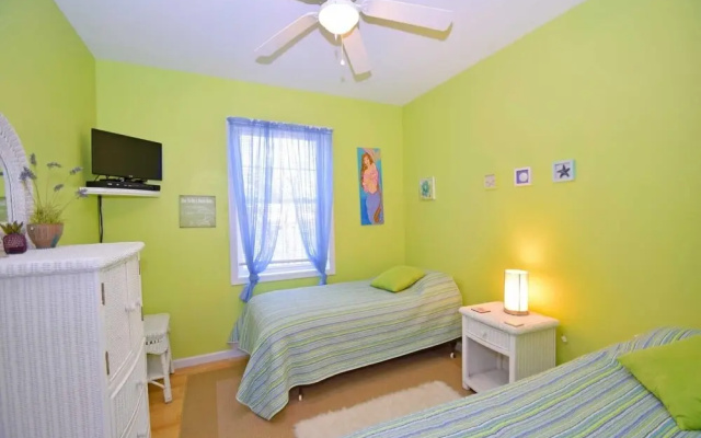 photo 3 of New Quay Road Home 3 Bedroom Home