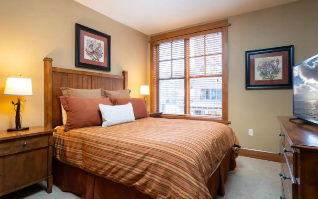 photo 5 of New Reduced Rates in Village at Northstar Residence! - Iron Horse North 202