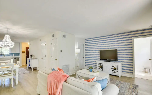 photo 2 of New Smyrna Beach Vacation Rental < 1/2 Mi to Beach